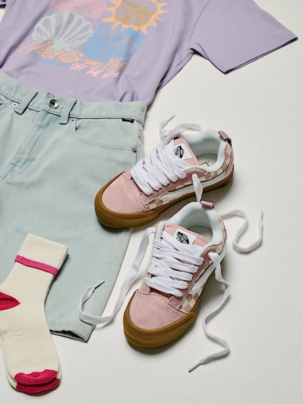 Vans Pink and Cream Checkerboard Old Skool with Gum Sole Big Kids Knu Skool Shoe